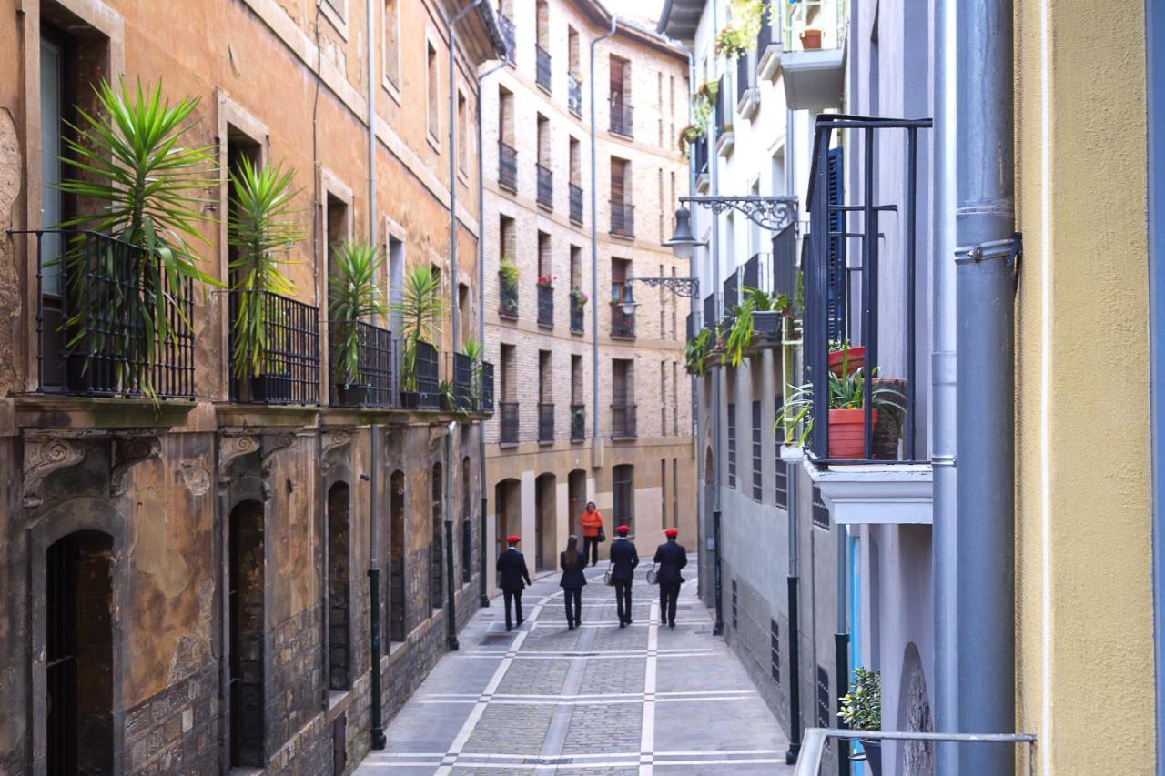 Top Apartment Frente A La Catedral Pamplona Exterior foto